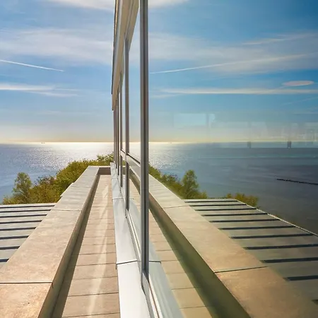 Apartman First Avalon