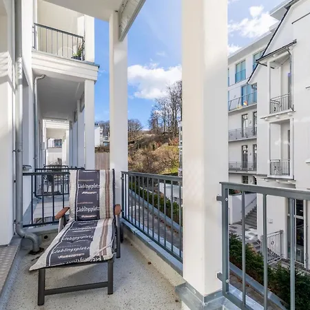 First Avalon * Sellin (Rugen)