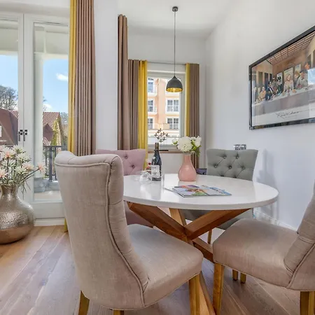 Apartman First Avalon